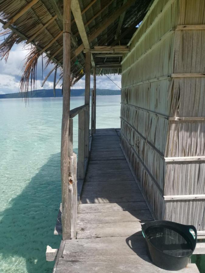 Kri Raja Ampat Bungalows Exterior foto